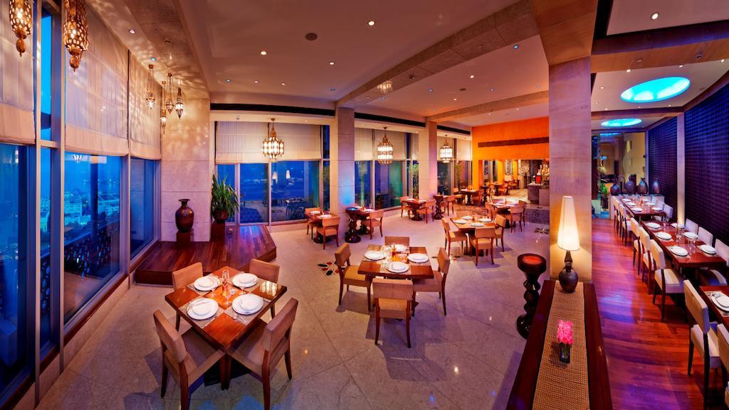 Hotel The Taj Mahal Tower, Bombay Esterno foto The restaurant